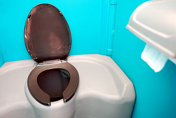 Portable bathroom rental in Fairfield, AL